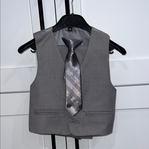 Other - Elegant Kids Light Gray 3 Piece Formal Wear with Vest, Pants and Tie